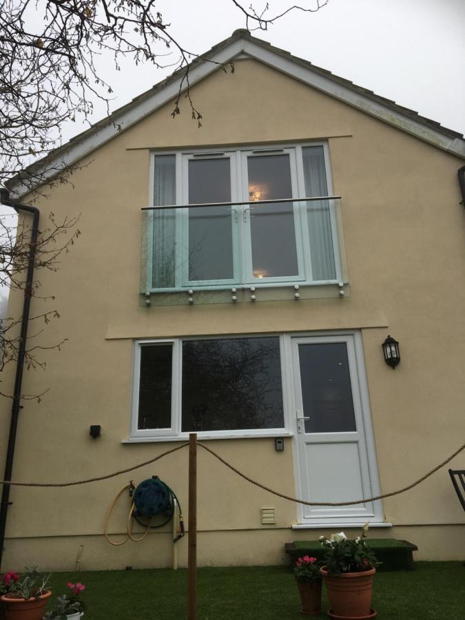 The Loft At Pen Orchard Villa Winscombe Exterior photo